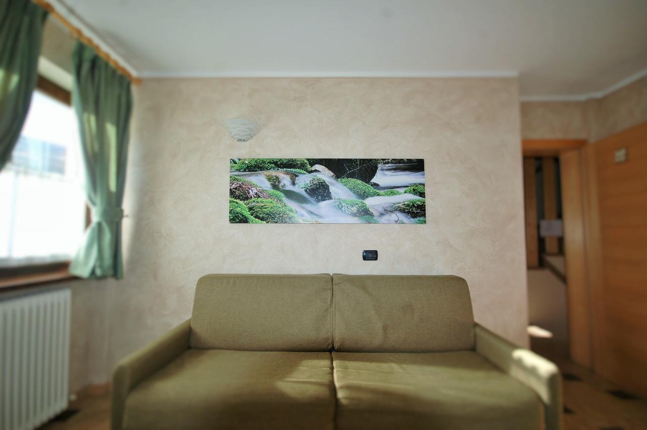 Chalet Li Baita Genny Livigno Exterior photo