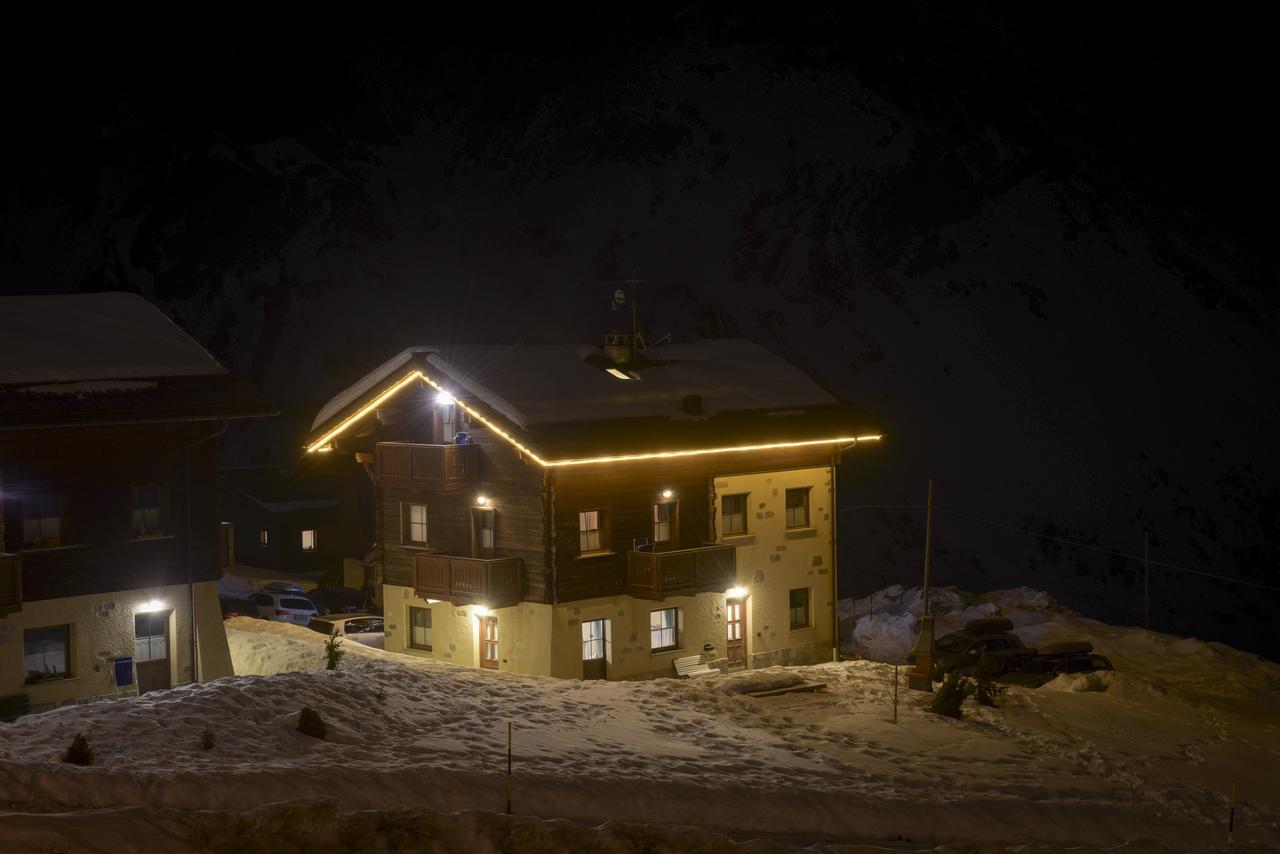 Chalet Li Baita Genny Livigno Exterior photo